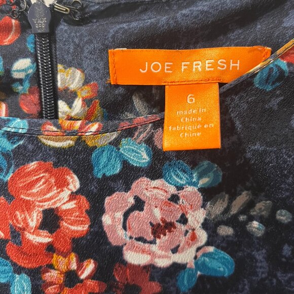 Joe Fresh Navy Floral Shift Dress with Pockets 🌸 Easy, Feminine & Everyday Cute - Picture 1 of 5